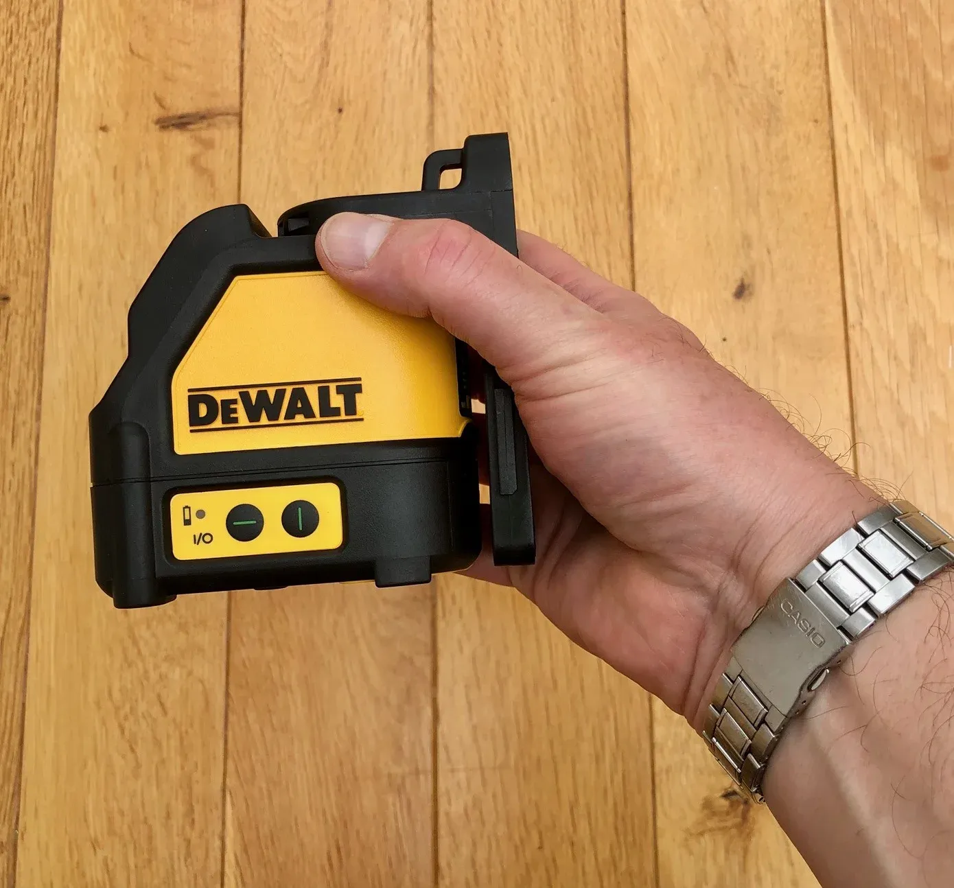 Self Levelling Laser Level Explained: A UK Buyer's Guide
